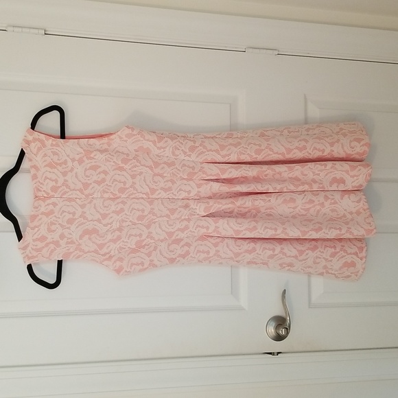 NWT Francesca's Miami Lace dress - Picture 6 of 8